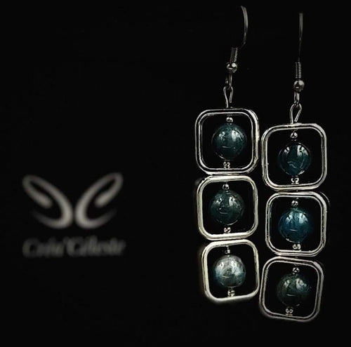 Boucles d’Oreilles Carrées Apatite